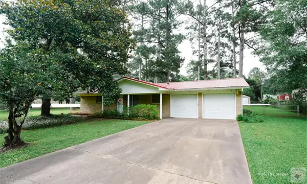192 Lakeshore Dr, Texarkana, TX 75501