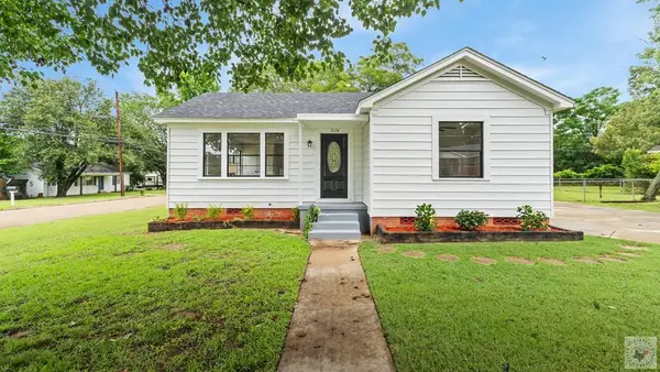 3124 Grand Ave, Texarkana,  17854