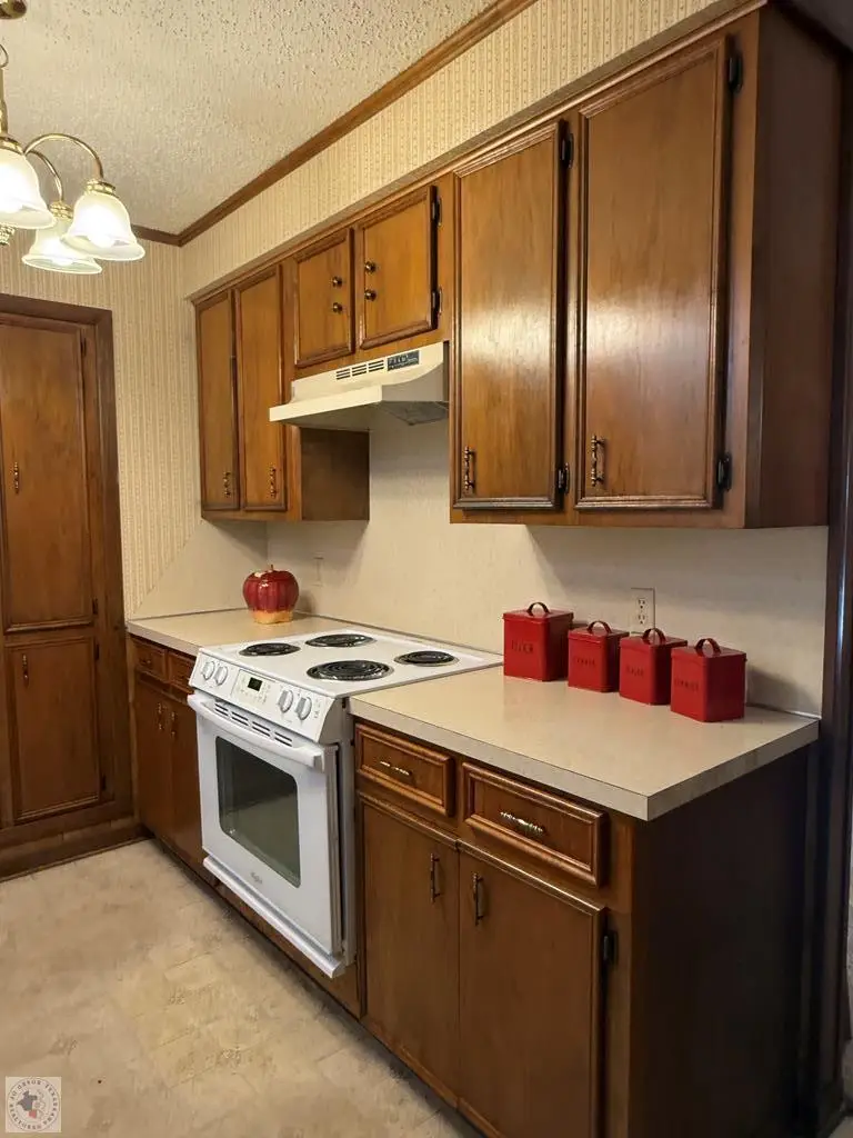 127 Dalby Street, De Kalb, TX 75559 - #2