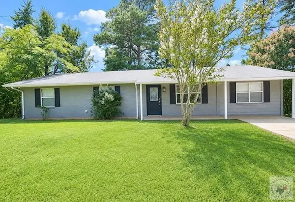 406 S Boggie St, Atlanta, TX 75551