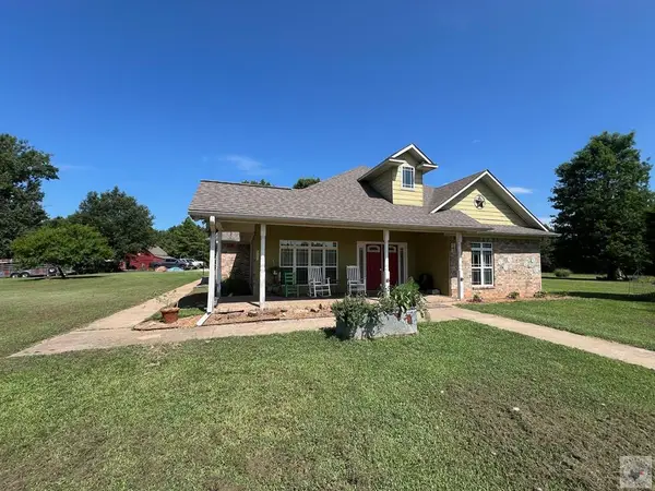 1105 Cr 3306, DeKalb, TX 75559