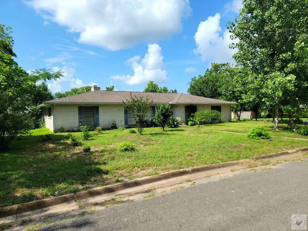 706 W Fourth, Clarksville, TX 75426 - #1