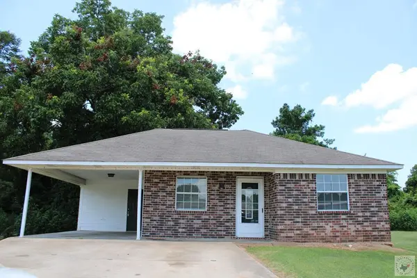 2817 Love Creek Dr, Texarkana, AR 71854