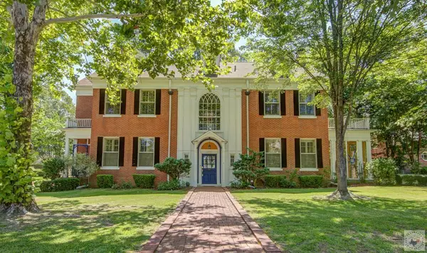 2820 Pine, Texarkana, TX 75503
