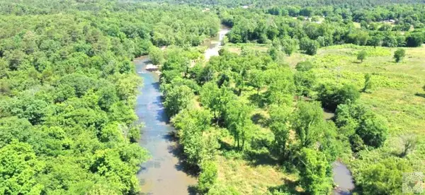 423 Village Ave, Out of Area, AR 71960