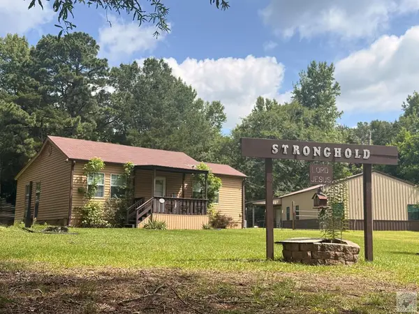 217 Roosevelt, Hooks, TX 75561