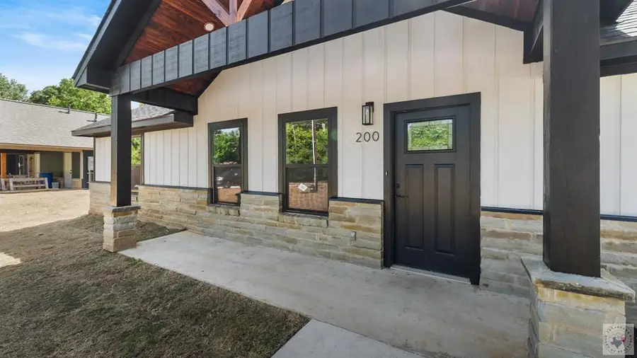 200 Marguerite Dr., Texarkana, AR 71854 - #3