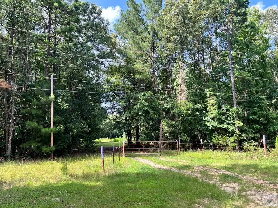 8171 Tennessee Rd, Texarkana, AR 71854 - #2