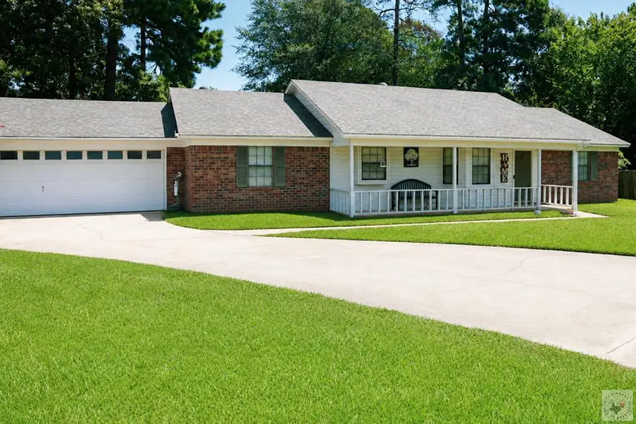 214 Woodmont St, Wake Village, TX 75501 - #2