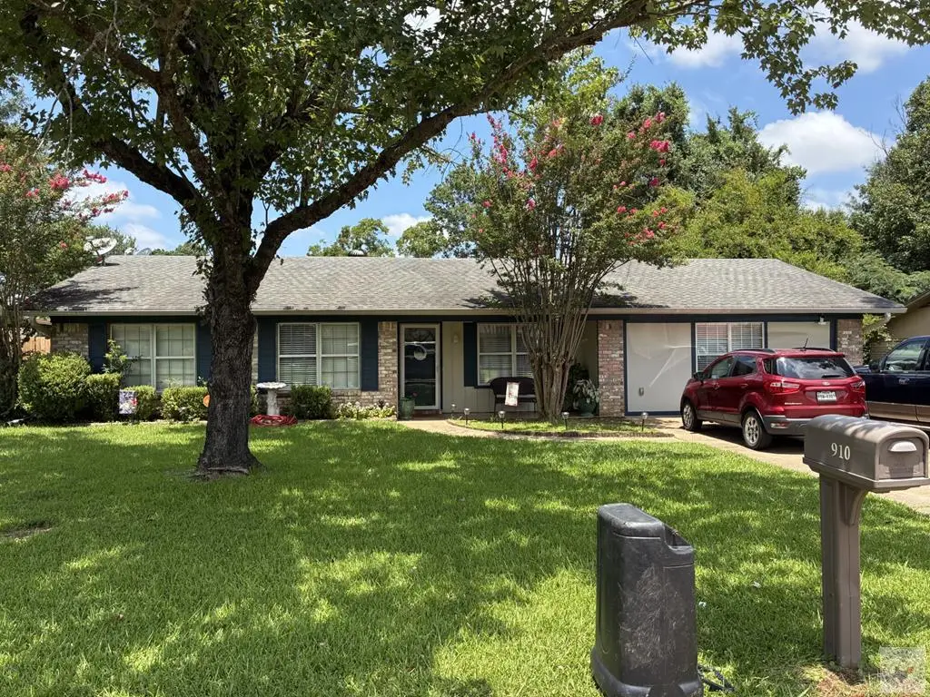 910 Japonica, Wake Village, TX 75501 - #1