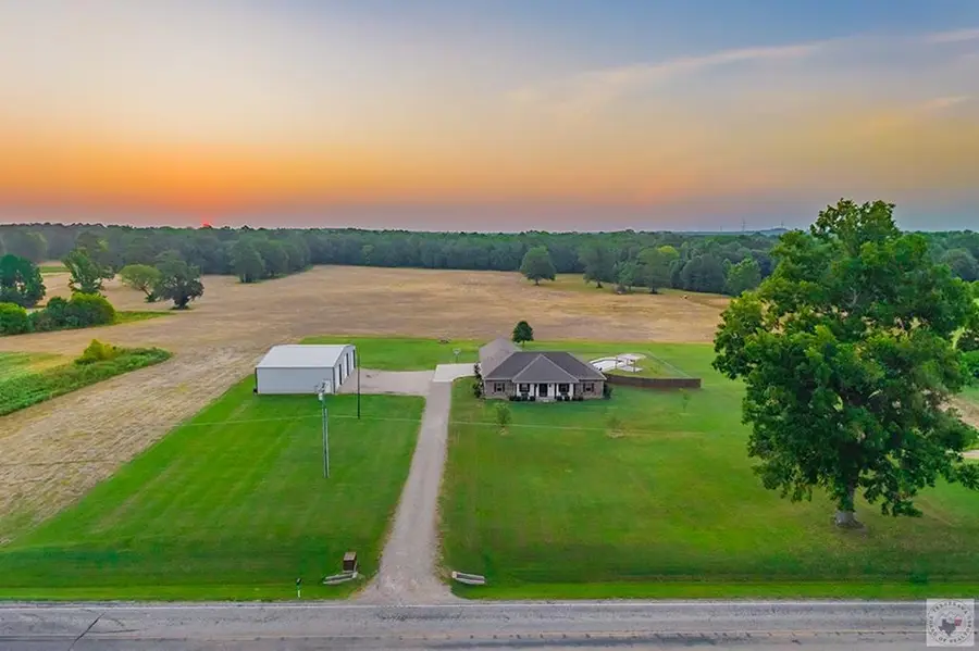 7655 Fm 1398, Hooks, TX 75561 - #2