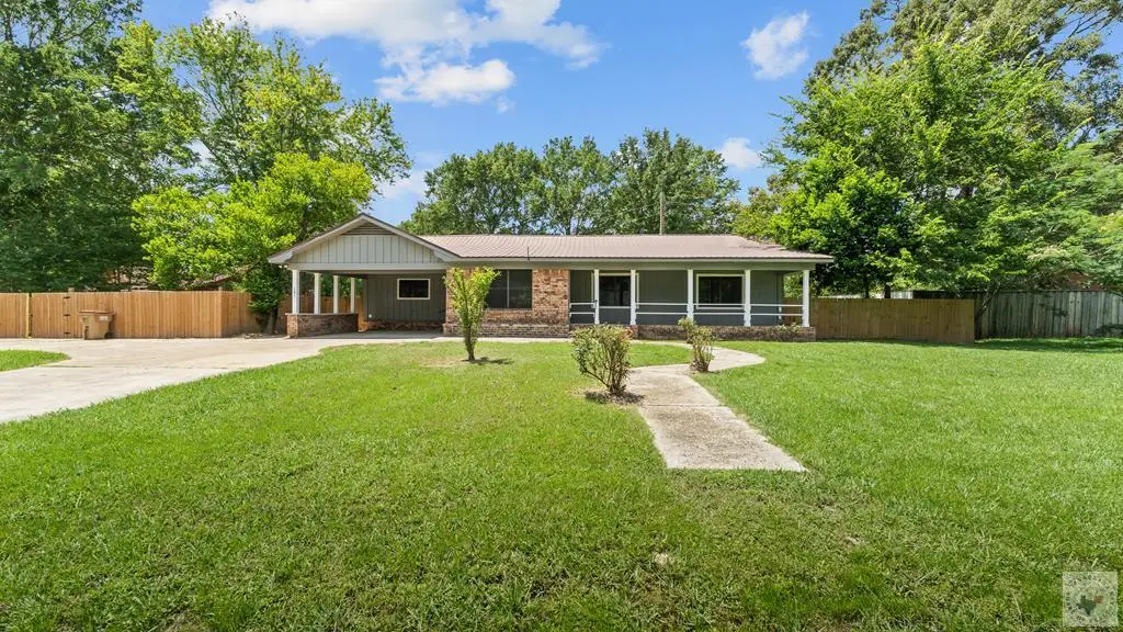 101 Roosevelt, Hooks, TX 75561 - #1
