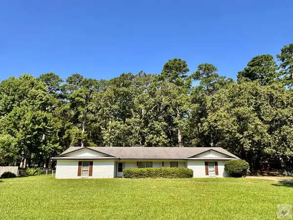 3505 Robin Ln, Texarkana, TX 75503