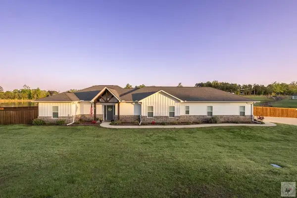6 Lewis Ln, Texarkana, TX 75501