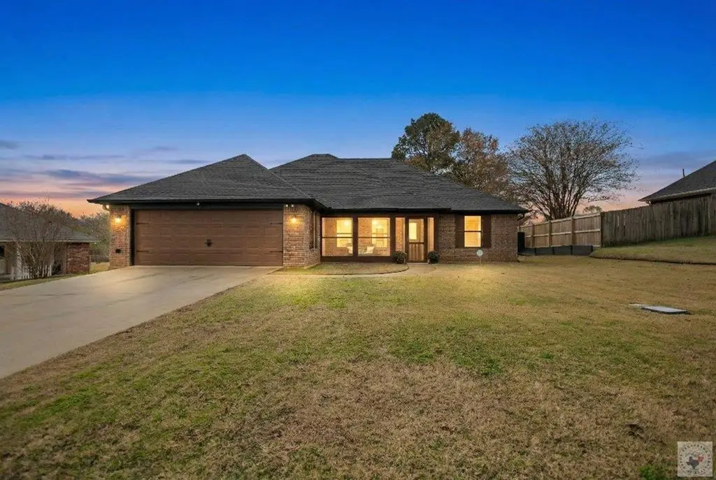 202 Spring Valley Road, Queen City, TX 75572 - #1