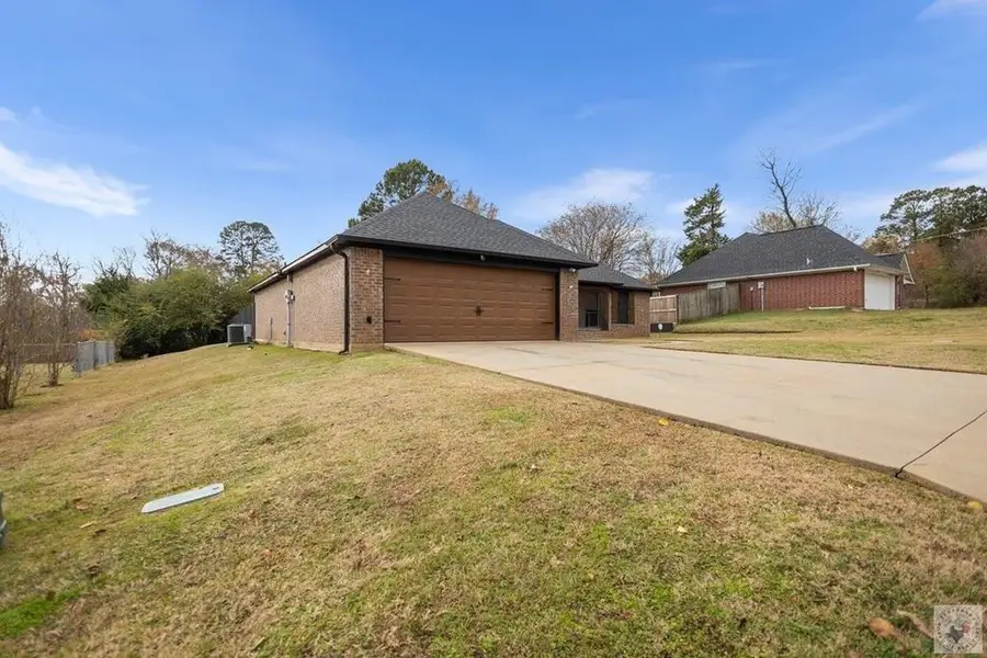 202 Spring Valley Road, Queen City, TX 75572 - #2