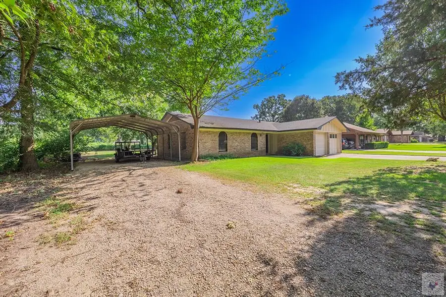 220 Cherokee Tr, Texarkana, TX 75501 - #3