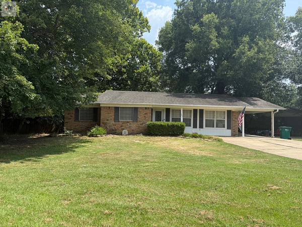 101 Shumaker, New Boston, TX 75570