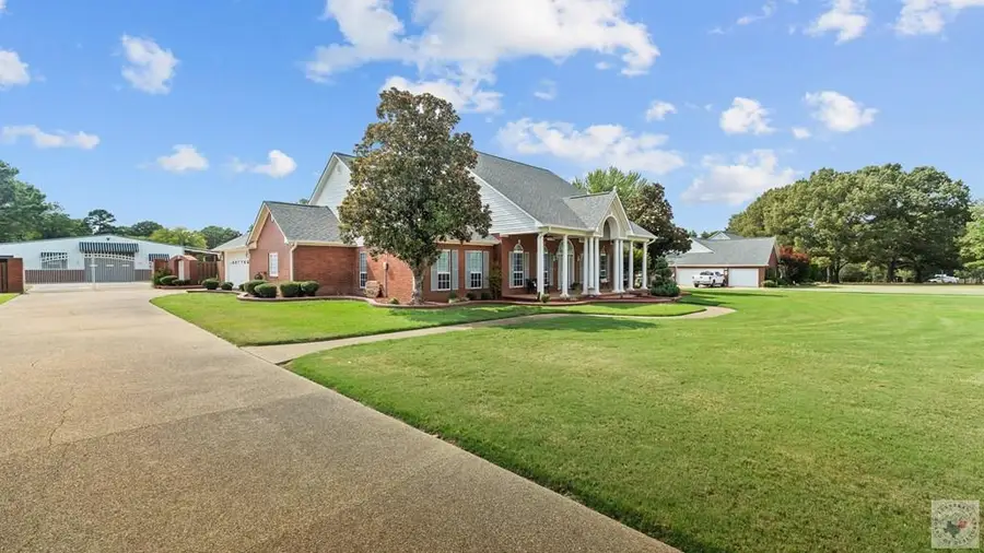 2105 Capitol Hill, Texarkana, AR 71854 - #2