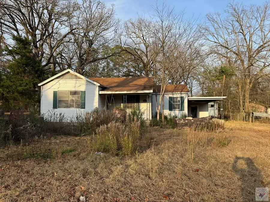 201 Roosevelt, Hooks, TX 75561 - #2