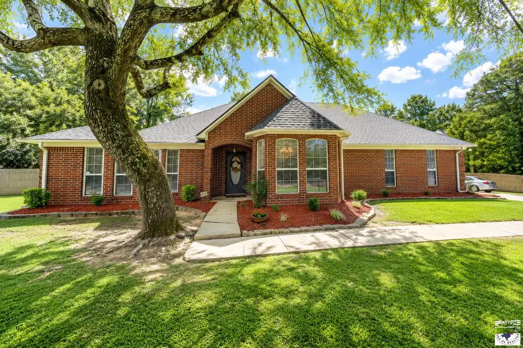 204 Boulder Ridge Cir., Texarkana, AR 71854 - #1