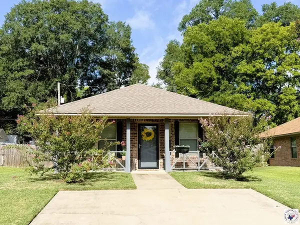 2115 Garland Ave., Texarkana, AR 71854