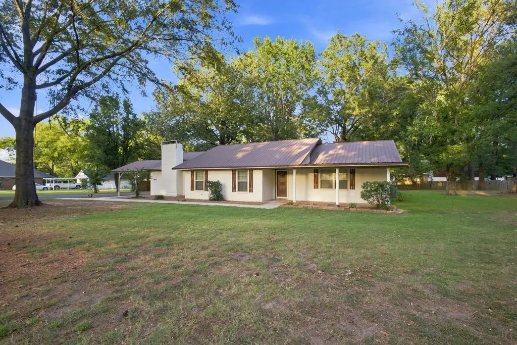 1213 Brooks, New Boston, TX 75570 - #1