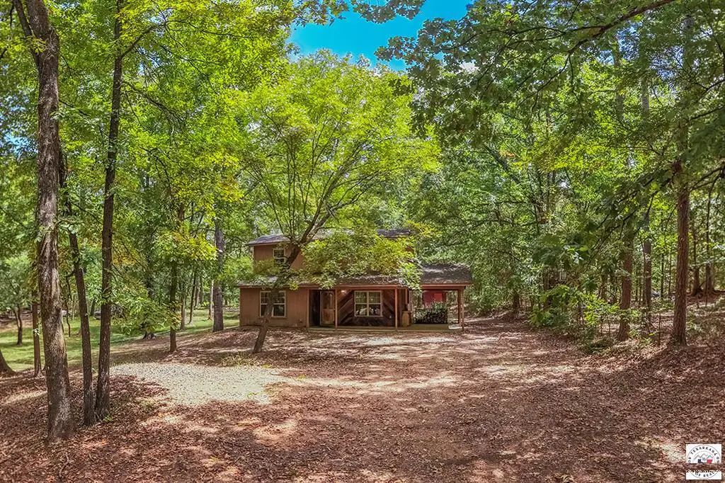 210 Pine Hill, Texarkana, AR 71854 - #1
