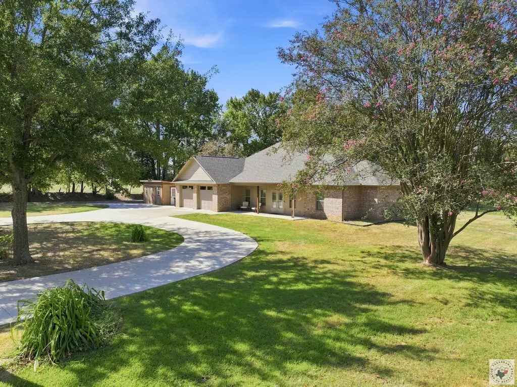 1100 N Fm 992, De Kalb, TX 75559 - #1