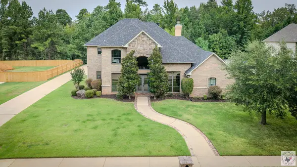 3004 Sterling Dr., Texarkana, TX 75503