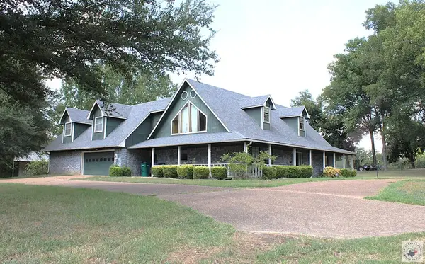 200 Coleman Ave, New Boston, TX 75570