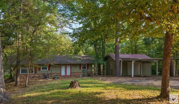 112 S Lake Davis Dr., Texarkana, AR 71854