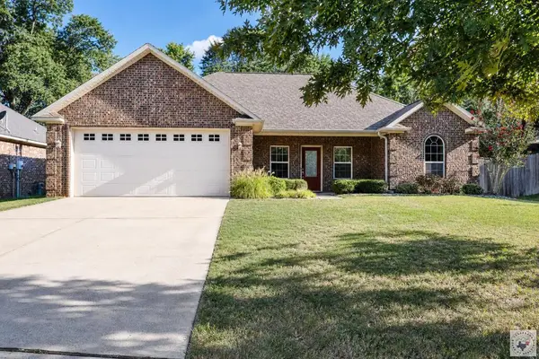 3434 Garrett Ln., Texarkana, TX 75503