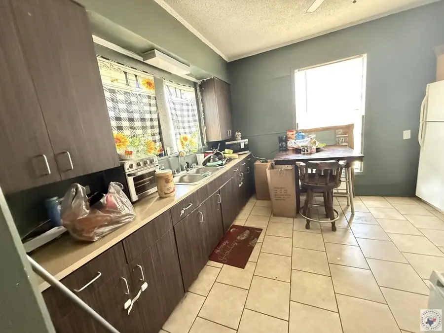 410 S Leila Ave, Texarkana, TX 75501 - #2