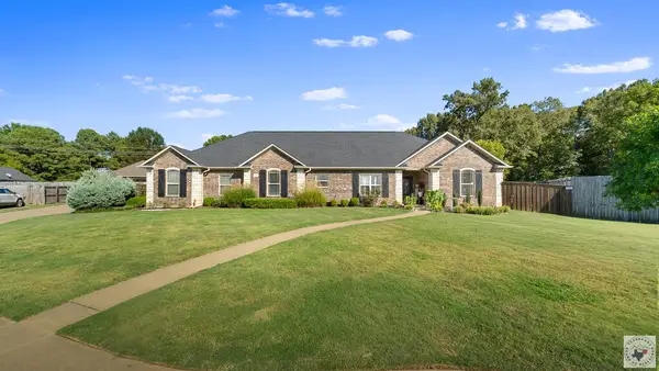 24 Lone Star Pkwy, Texarkana, TX 75503