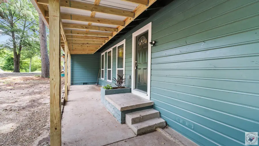 406 E 25th St, Texarkana, AR 71854 - #3