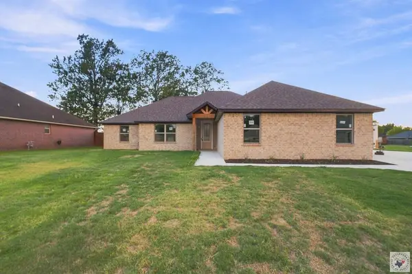 15 Pecos, Wake Village, TX 75501