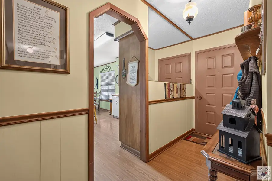 213 Andrews, Hooks, TX 75561 - #2