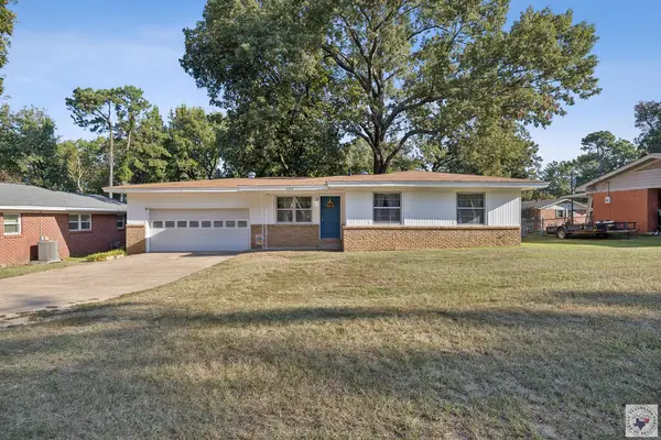 2308 Shady Ln, Texarkana, TX 75503