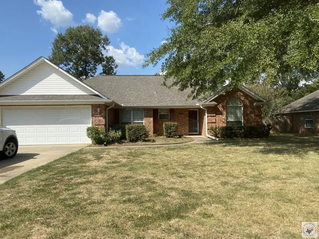 104 Village Place, Wake Village, TX 75501 - #1