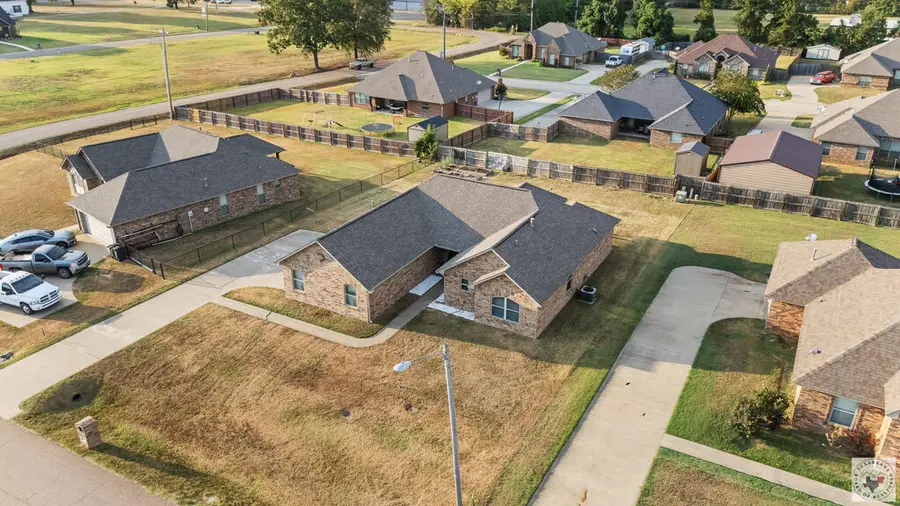 4307 Magee Dr, Texarkana, AR 71854 - #2