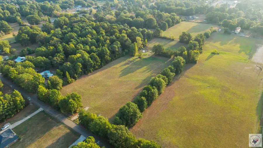 5100 Old Blackman Ferry Rd, Texarkana, AR 71854 - #3