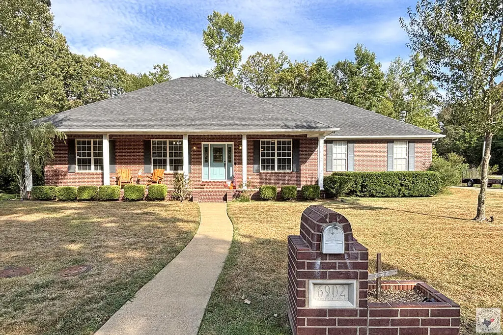 6902 Forest Oak Drive, Texarkana, AR 71854 - #1