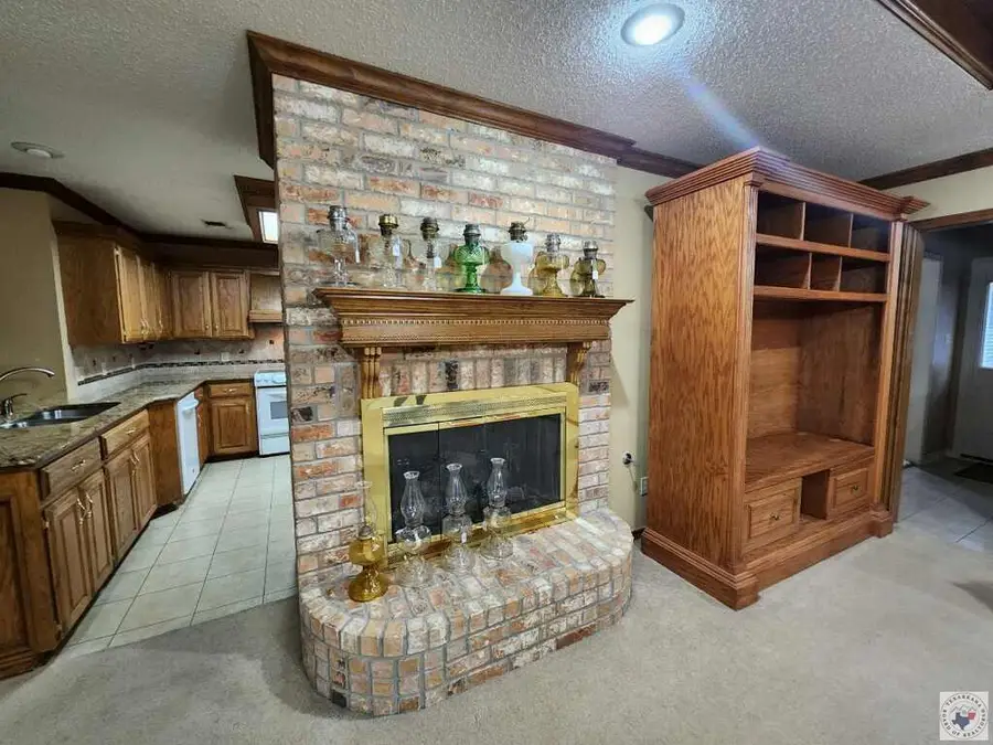 411 Whipoorwill Lane, Wake Village, TX 75501 - #3
