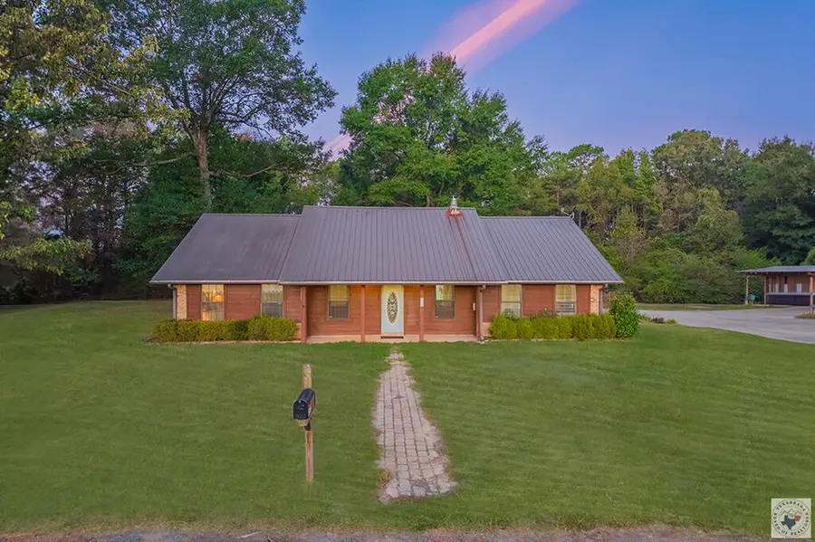 252 Hilltop Rd., Lockesburg, AR 71846 - #2