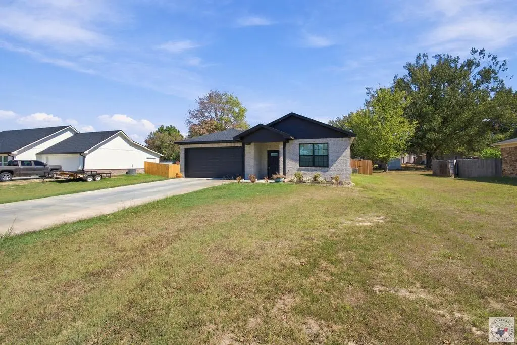386 Robertson Rd, New Boston, TX 75570 - #1