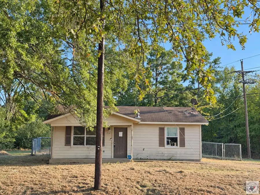 714 Polk St, Atlanta, TX 75551 - #2