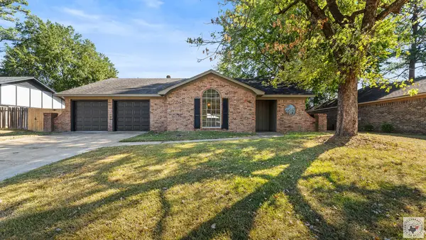 105 Eastline, Wake Village, TX 75501