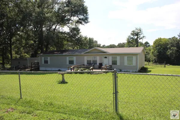 179 Lula Ln, Jefferson, TX 75657