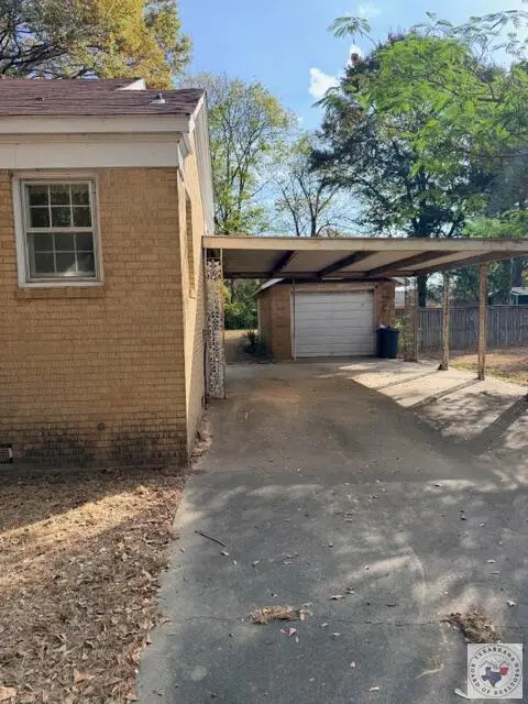 320 N Mercer, Mineral Springs, AR 71851 - #2